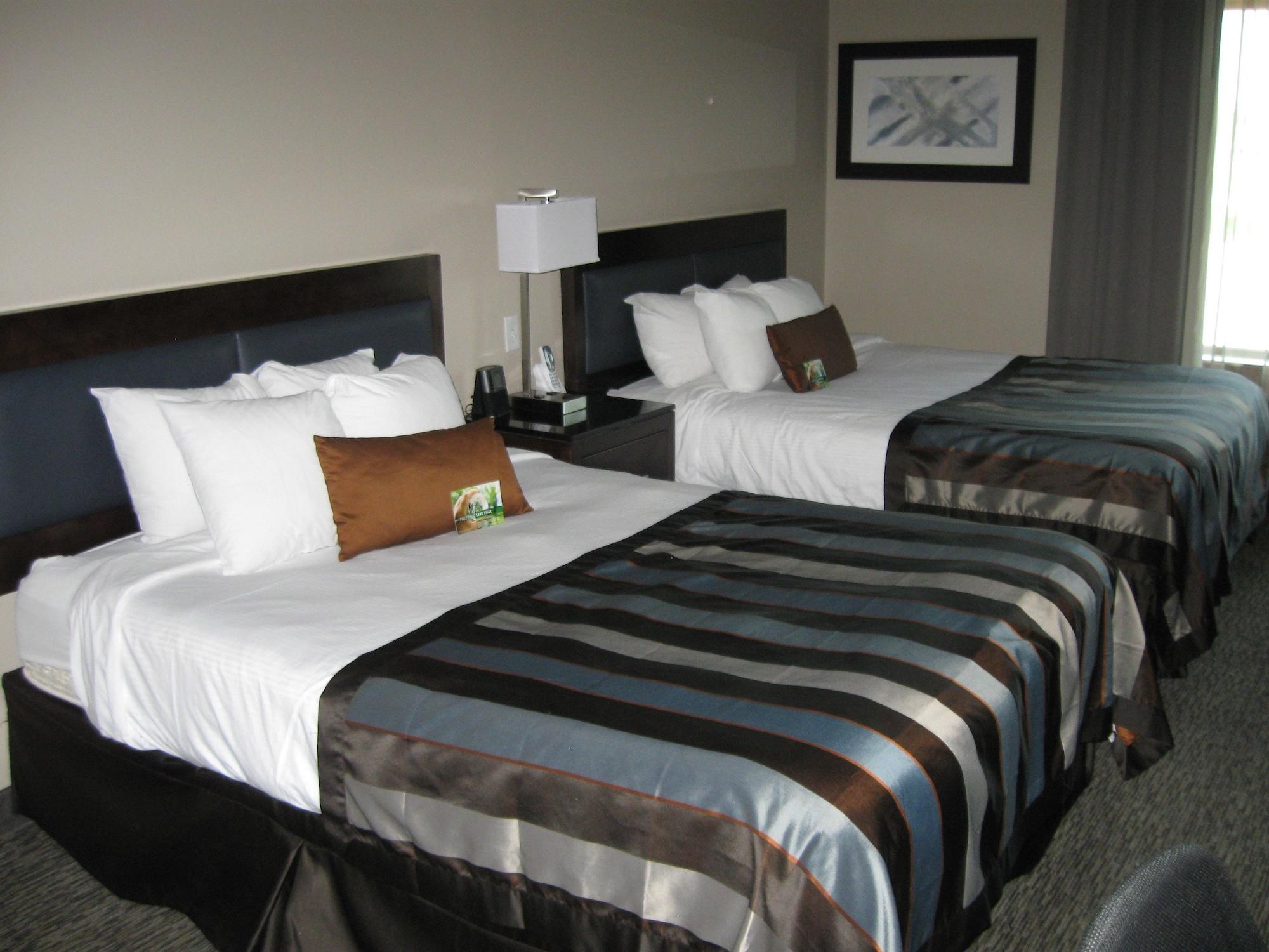 Wingate By Wyndham Fargo Hotel Buitenkant foto